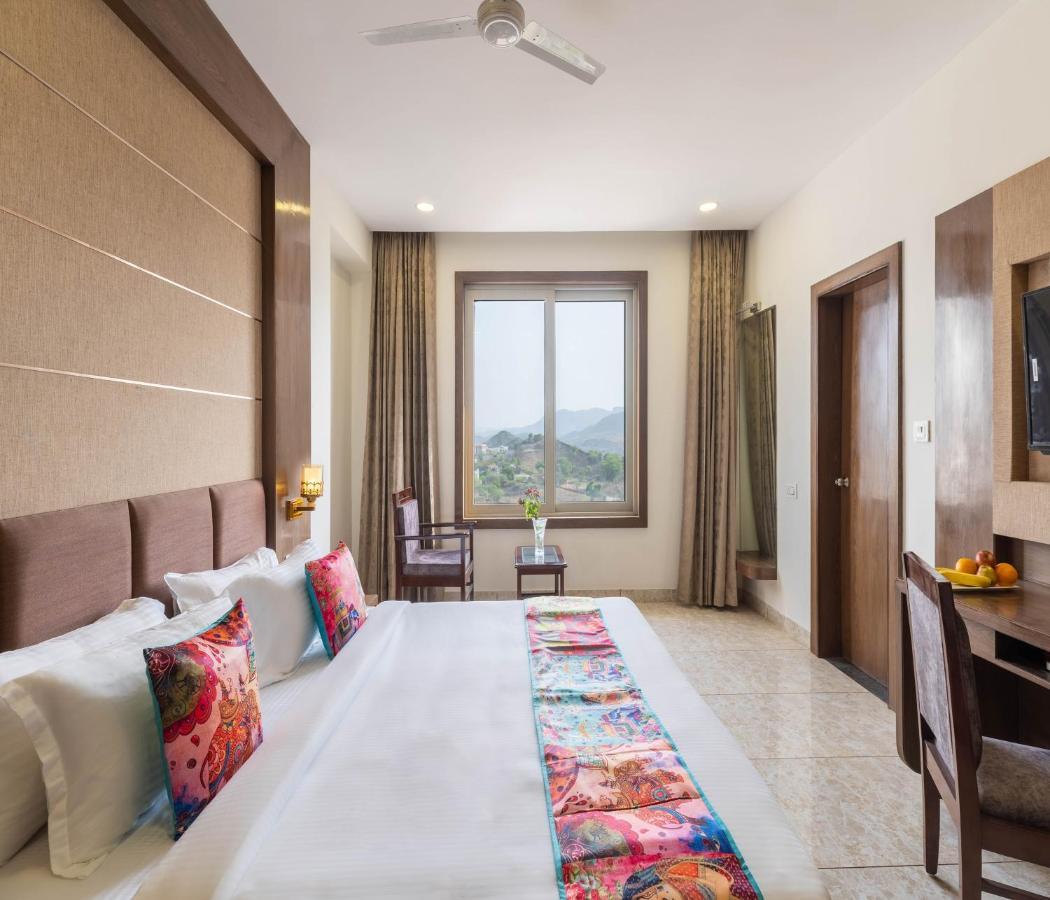 Hotel Pandora Grand, Udaipur- Nestled In Nature Wrapped In Luxury Eksteriør bilde