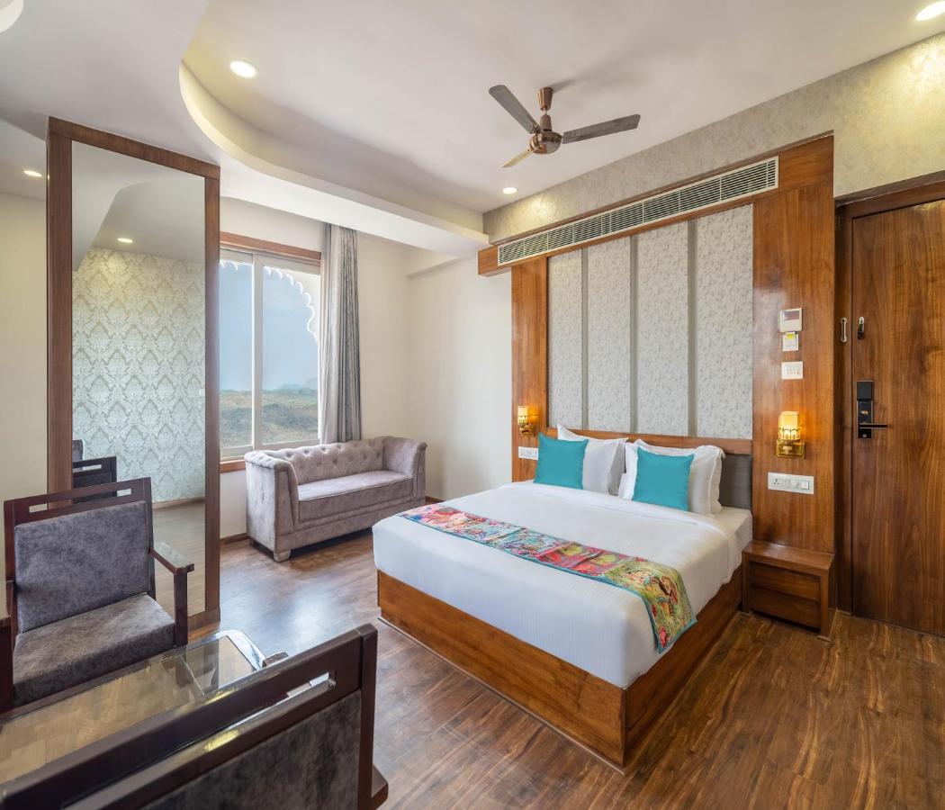 Hotel Pandora Grand, Udaipur- Nestled In Nature Wrapped In Luxury Eksteriør bilde