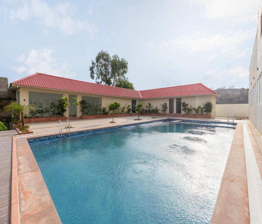 Hotel Pandora Grand, Udaipur- Nestled In Nature Wrapped In Luxury Eksteriør bilde