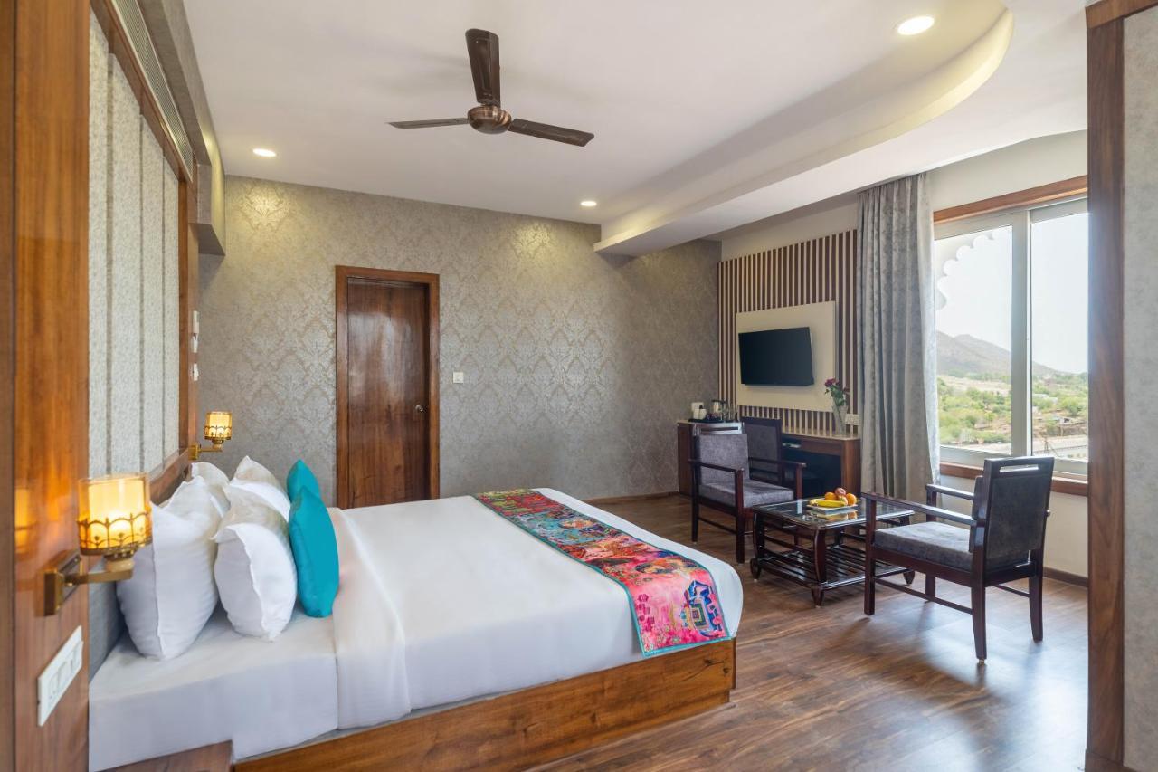 Hotel Pandora Grand, Udaipur- Nestled In Nature Wrapped In Luxury Eksteriør bilde